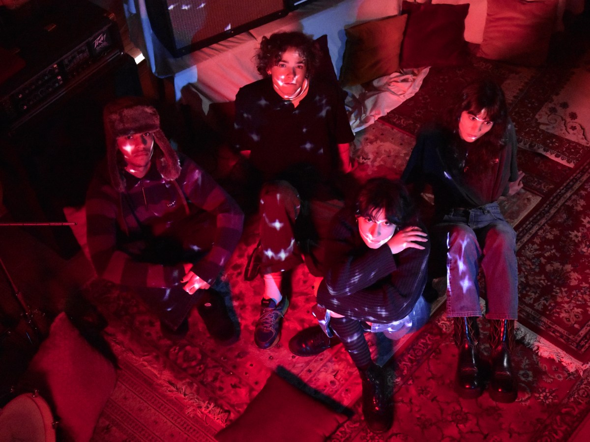 clarence et smudge, un premier album entre dream pop et&nbsp;shoegaze